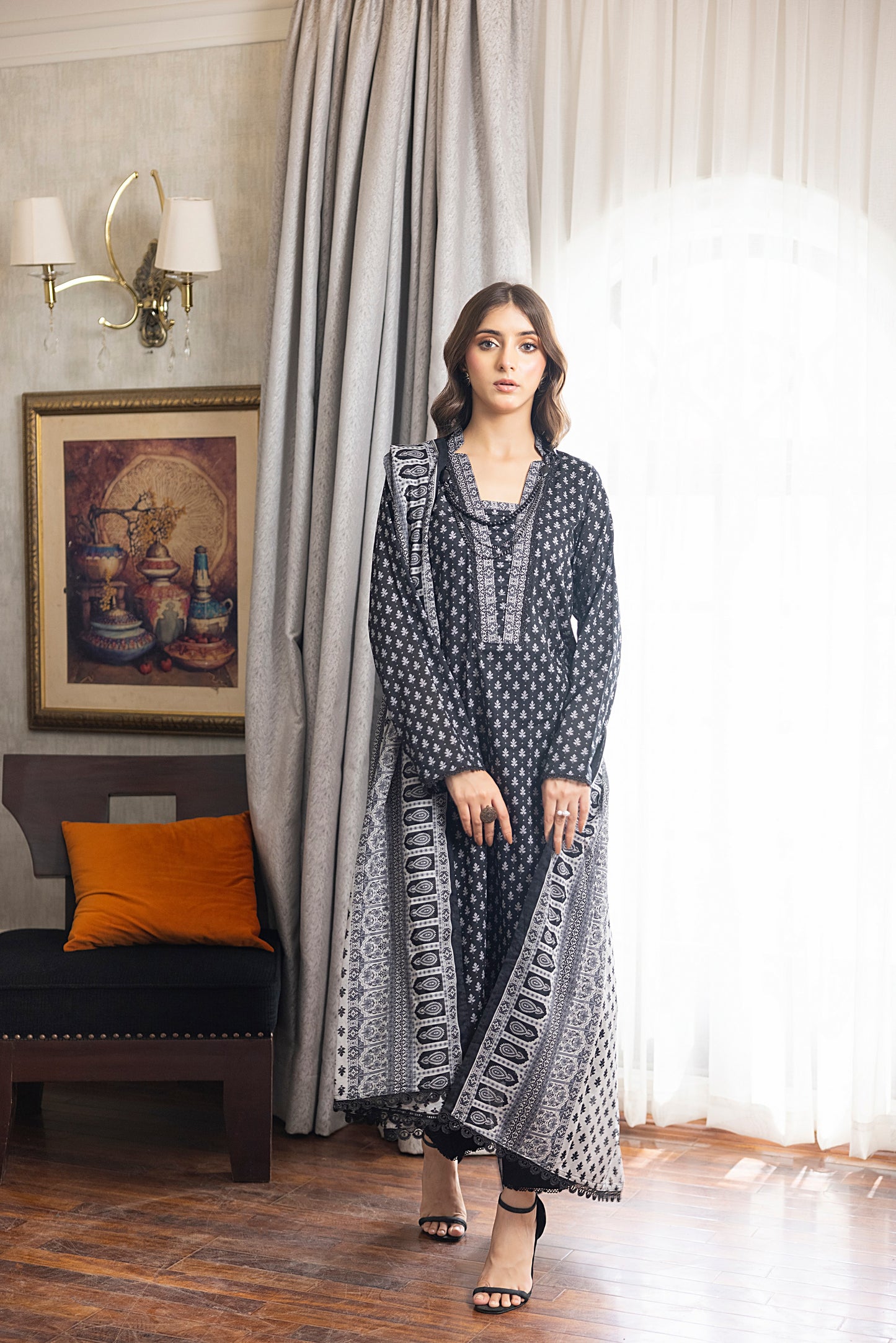 SALINA PRINTED BLACK N WHITE LAWN 3PC