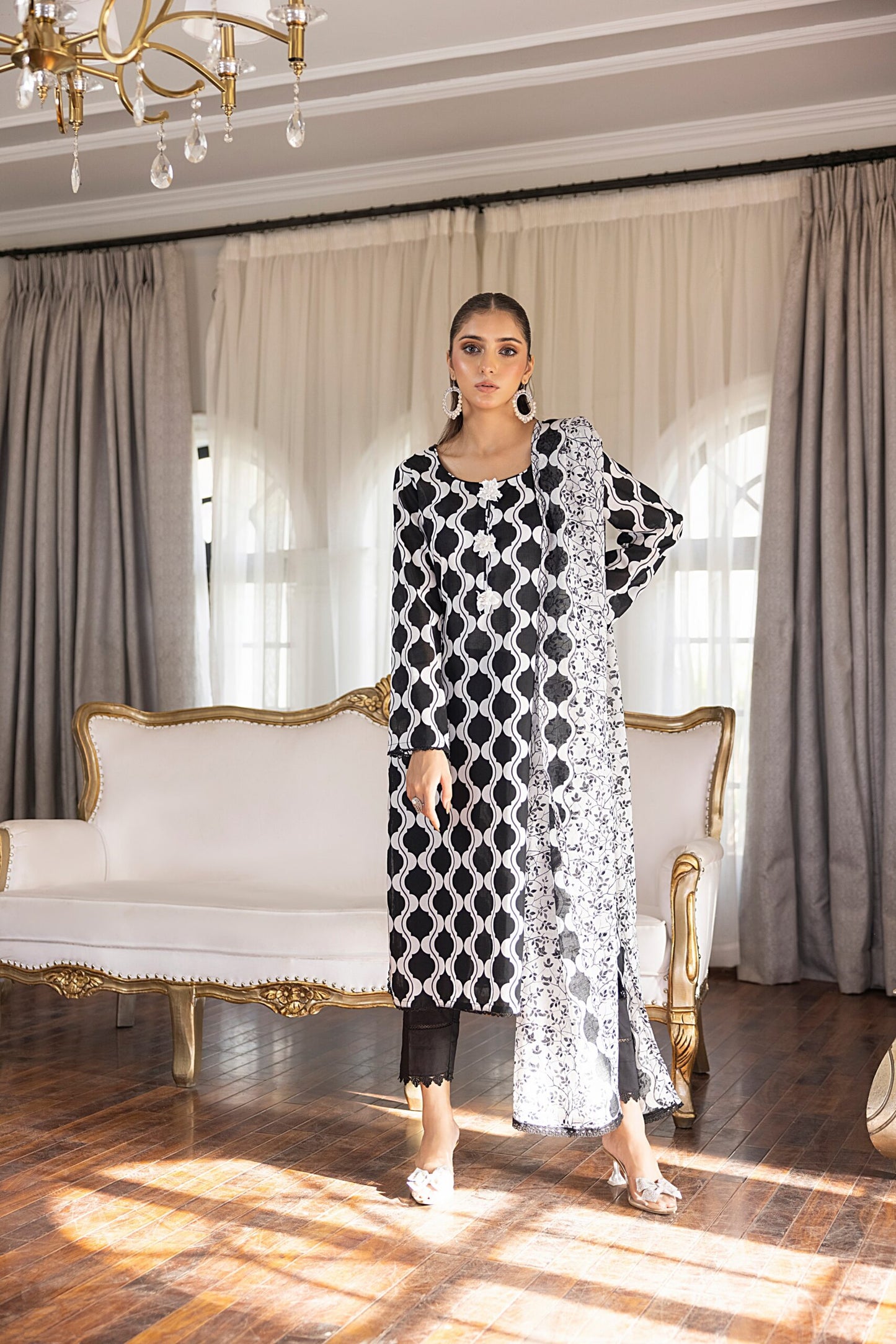 SALINA PRINTED BLACK N WHITE LAWN 3PC